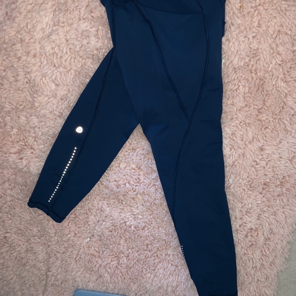 lululemon athletica Pants - Lululemon 7/8' length leggings with pockets